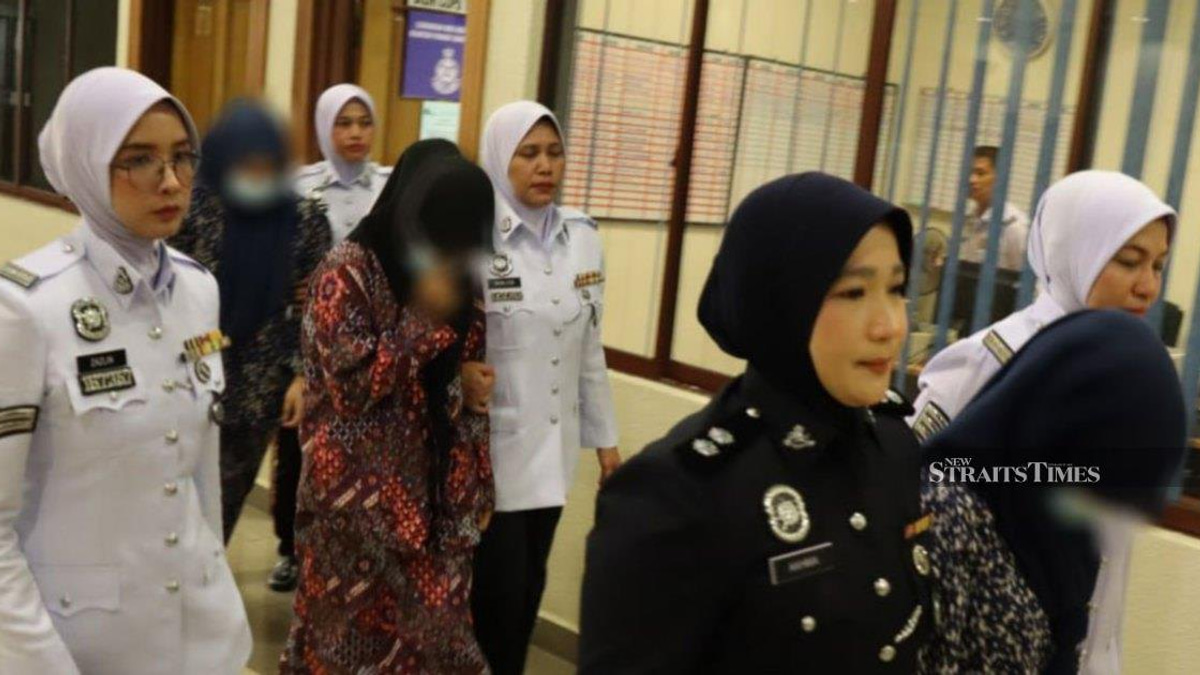 Three women, including minors, charged for daring 'Superman' motorcycle stunt in Kuantan
