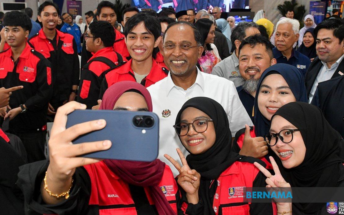 LRT3 Shah Alam Line Transforms Campus Connectivity for UiTM Students as Semiconductor Hub Initiative Launches