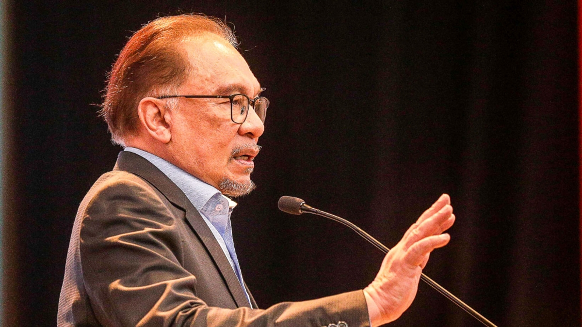 Anwar Highlights Federal-State Partnership as Engine for Sarawak's Economic Progress