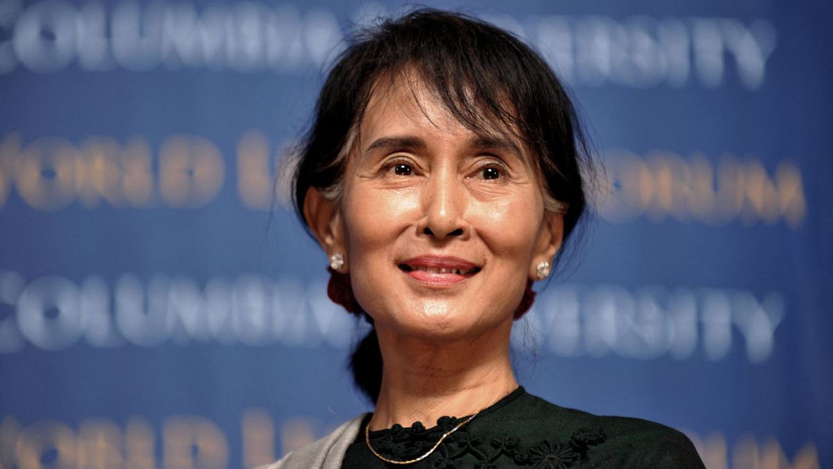 The Invisible Prisoner: Aung San Suu Kyi Lost in Myanmar's Labyrinthine Capital