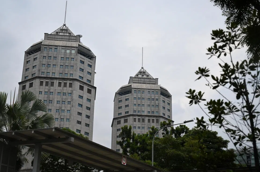 Singapore Expels Two Bangladeshi Workers Over Extremist Social Media Posts