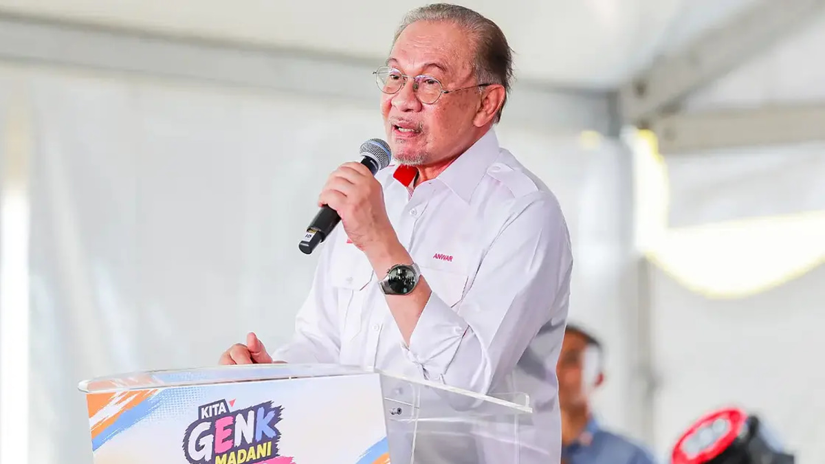 Anwar Dismisses Claims of Undermining Malay Rights Over DAP Cooperation
