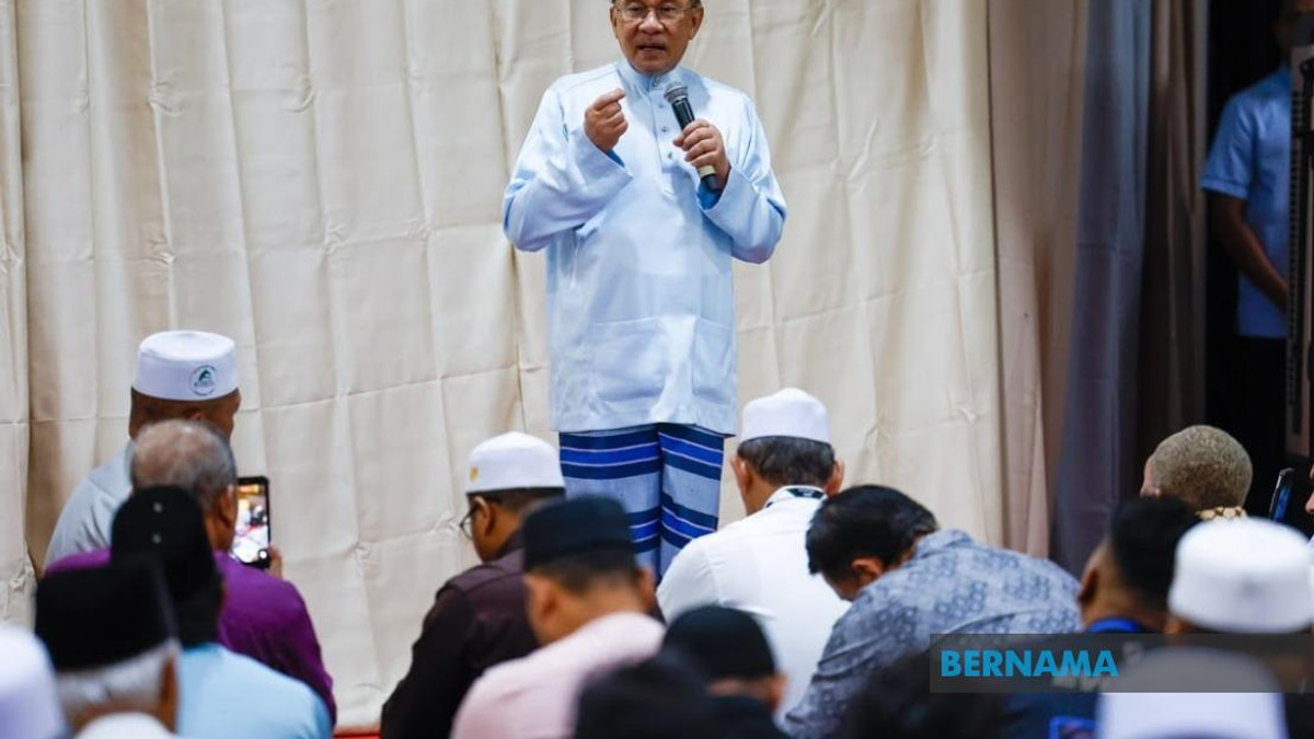 PM Anwar Defends TH RCI Report Release as Fiduciary Duty, Not Political Manoeuvre