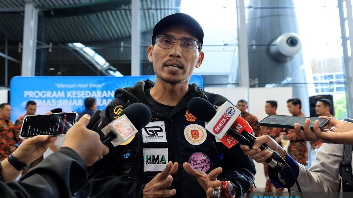 Family Maintains Hope as Malaysian Firefighter Remains Missing in Nepal Disaster