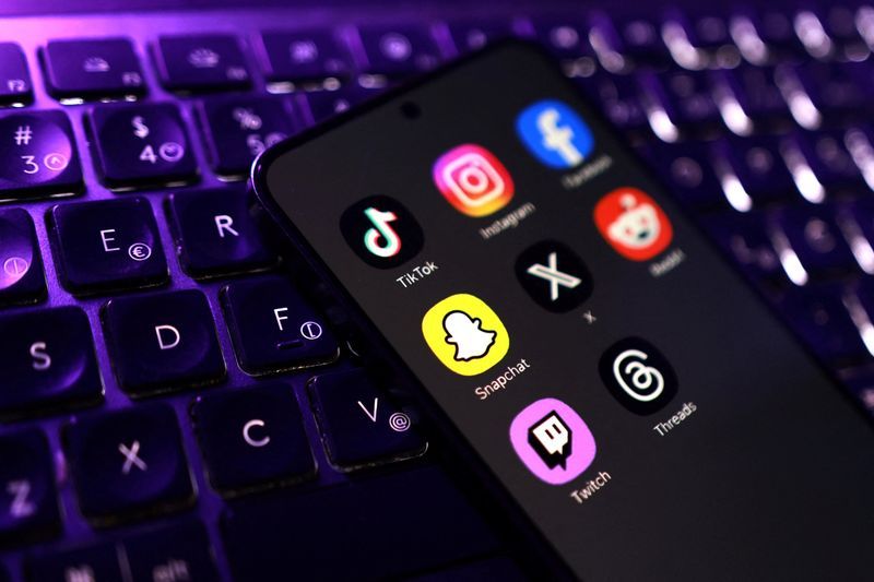 British teenagers show sleep and mental health improvements under social media restrictions, study finds