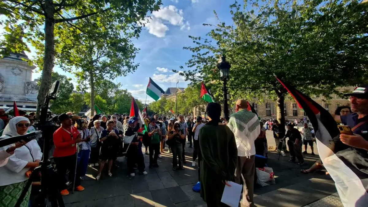 Massive International Convoy Launches From France to West Bank in Solidarity with Palestinians