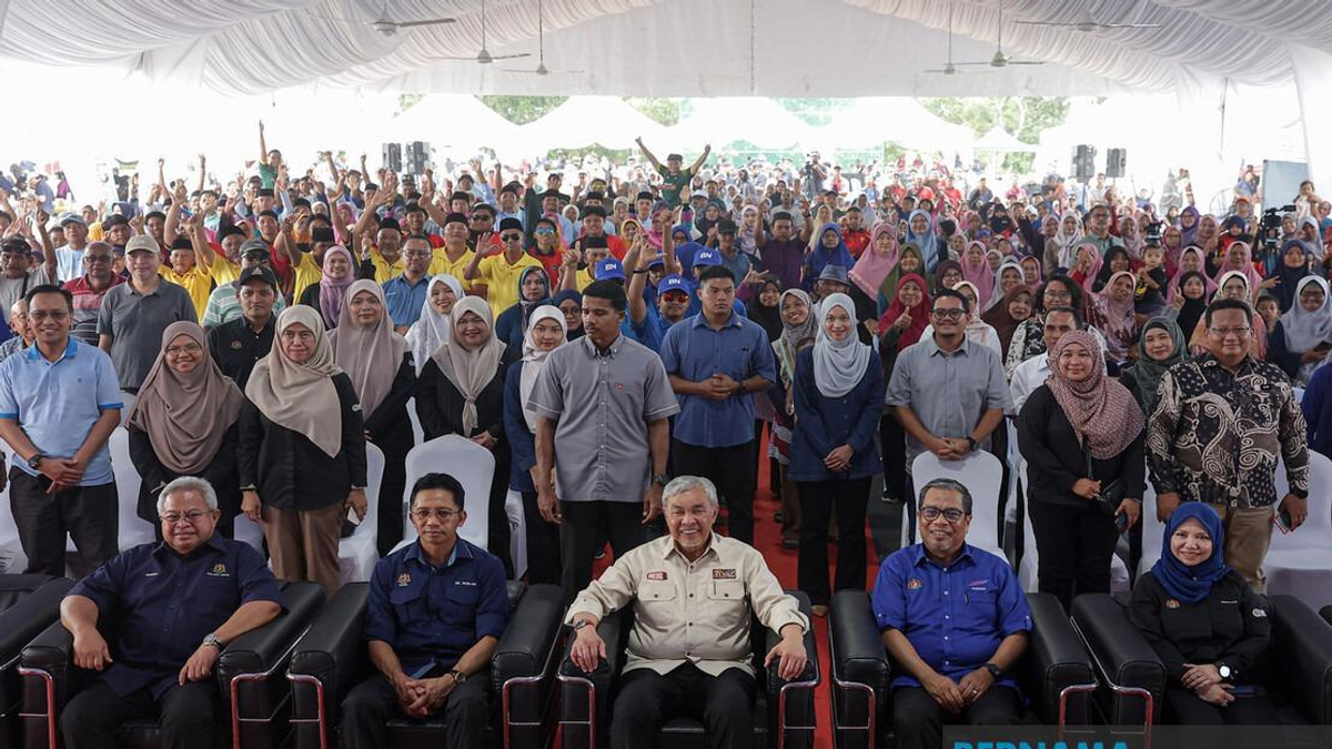 Ahmad Zahid: Malaysia's Political Coalitions Must Adapt to Ensure Stability