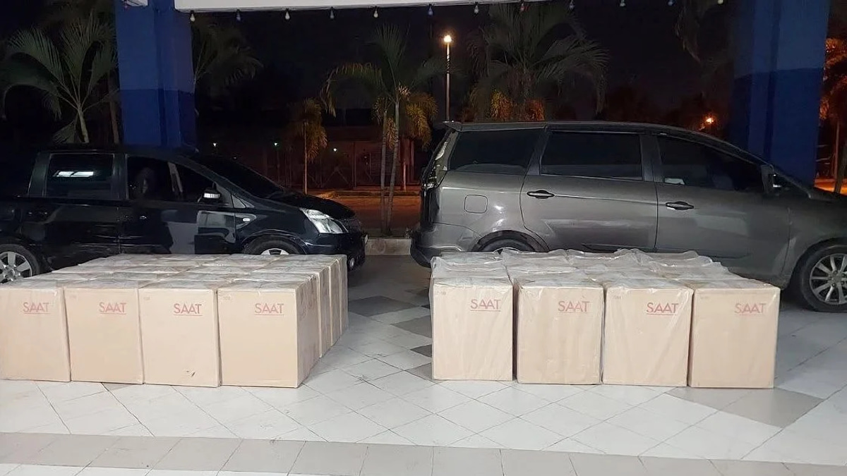 Police Bust Large-Scale Cigarette Smuggling Operation in Kelantan; RM813,000 Cache Seized