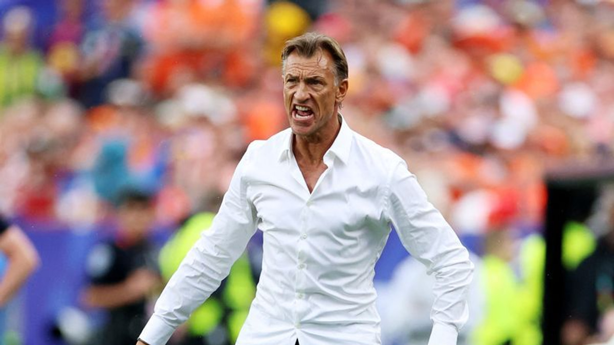 Herve Renard Steps Down as Tunisia Coach Following World Cup Group-Stage Collapse