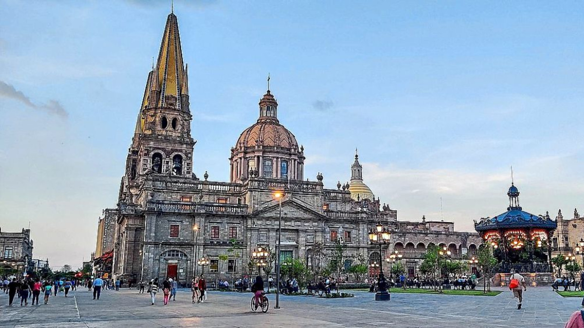 Mexico's World Cup Windfall: Three Million Foreign Tourists Boost Regional Tourism
