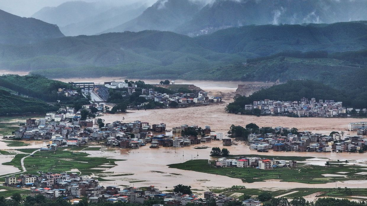 China Seeks Public Leads in Dam Collapse Inquiry Following Typhoon Damage