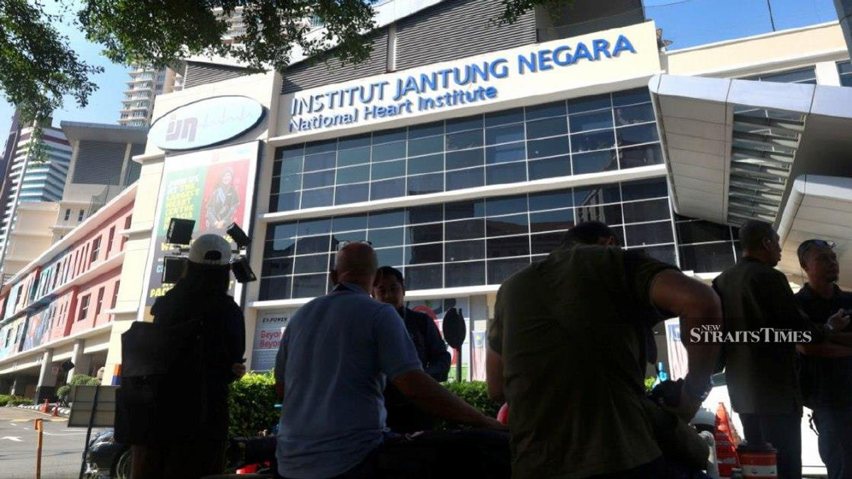 Ismail Sabri to Undergo Pacemaker Procedure at National Heart Institute