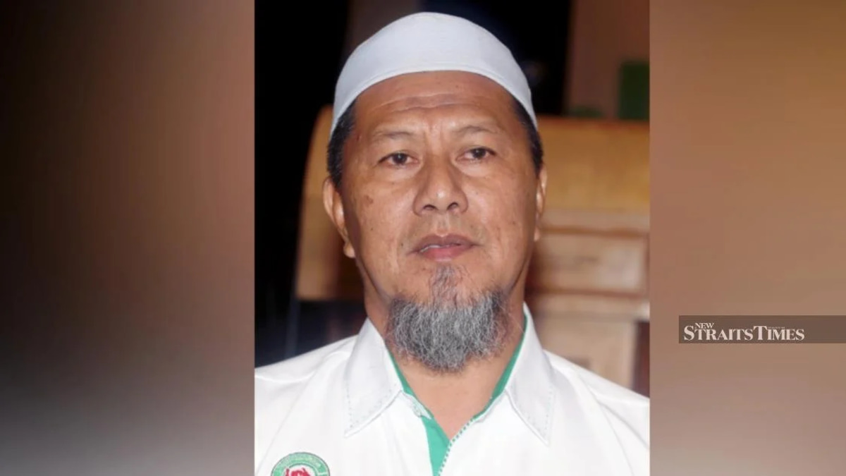 Najib Lep's Political Journey: From PAS to UMNO and Now Pakatan Harapan in Johor Election