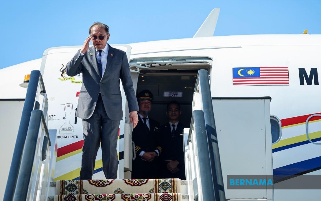Anwar Returns from Turkmenistan to Lead Penang Investment Push and Press Recognition Awards