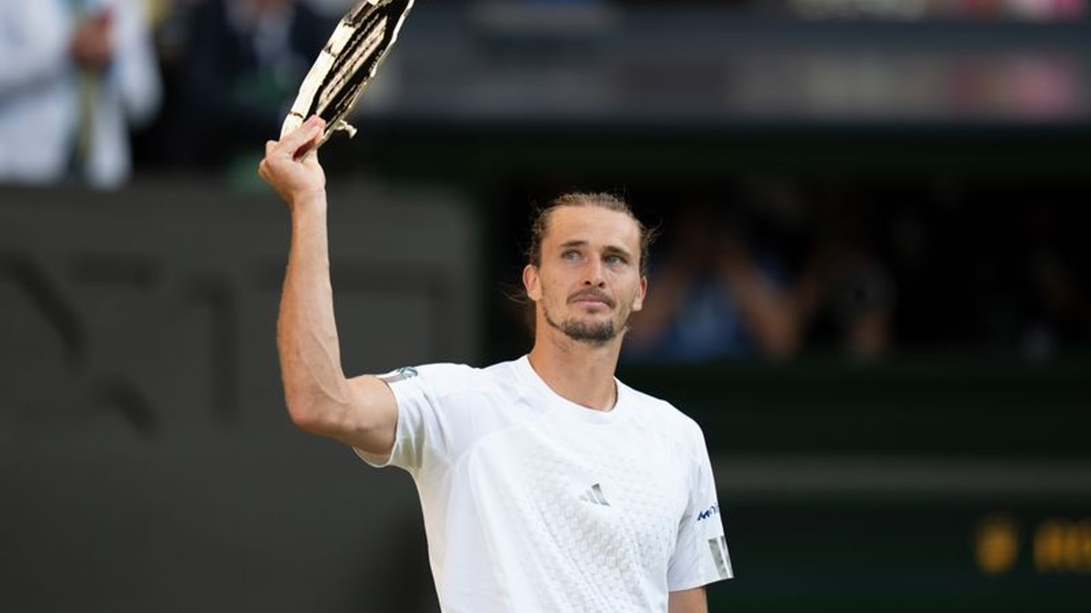 Zverev Eyes Top Spot as Aggressive Game Plan Challenges Sinner and Alcaraz Dominance