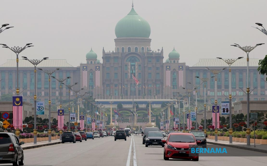 Malaysia Pushes ASEAN for United Front Against Regional Haze Crisis