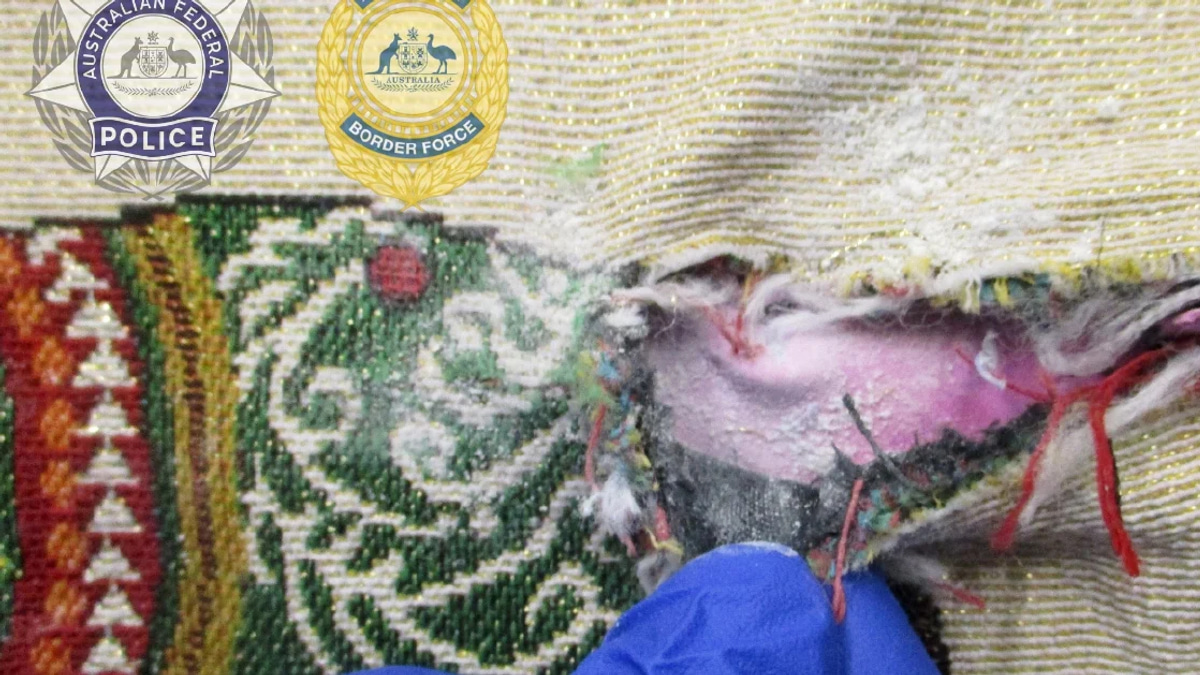 Thai Airways Employee Arrested in Australia with Over 1kg of Heroin