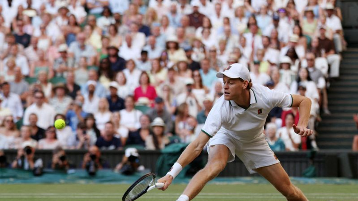 Sinner withdraws from US Open with knee injury, handing advantage to Alcaraz