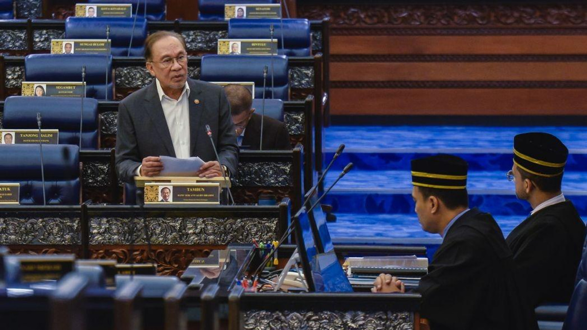 Government Has Not Banned FELDA Programmes, Says PM Anwar