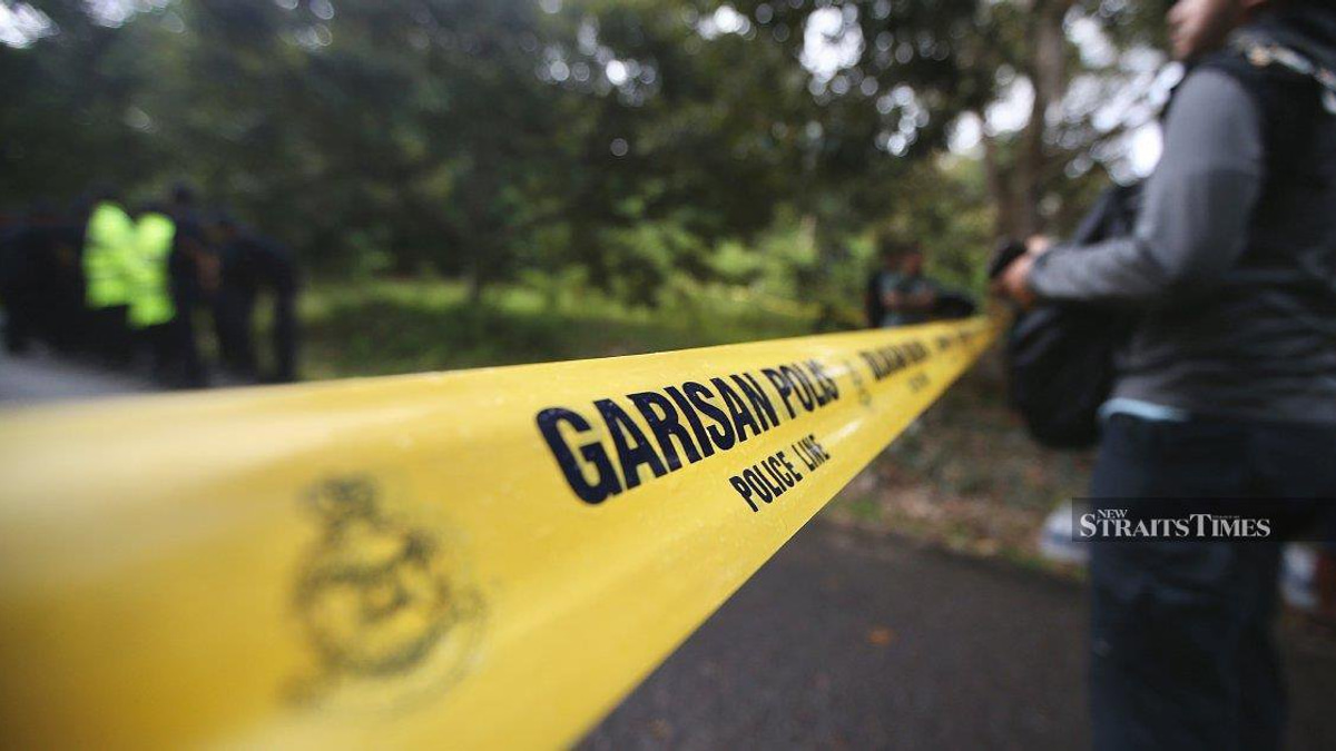 Three Held After Bound Body Found in Johor River