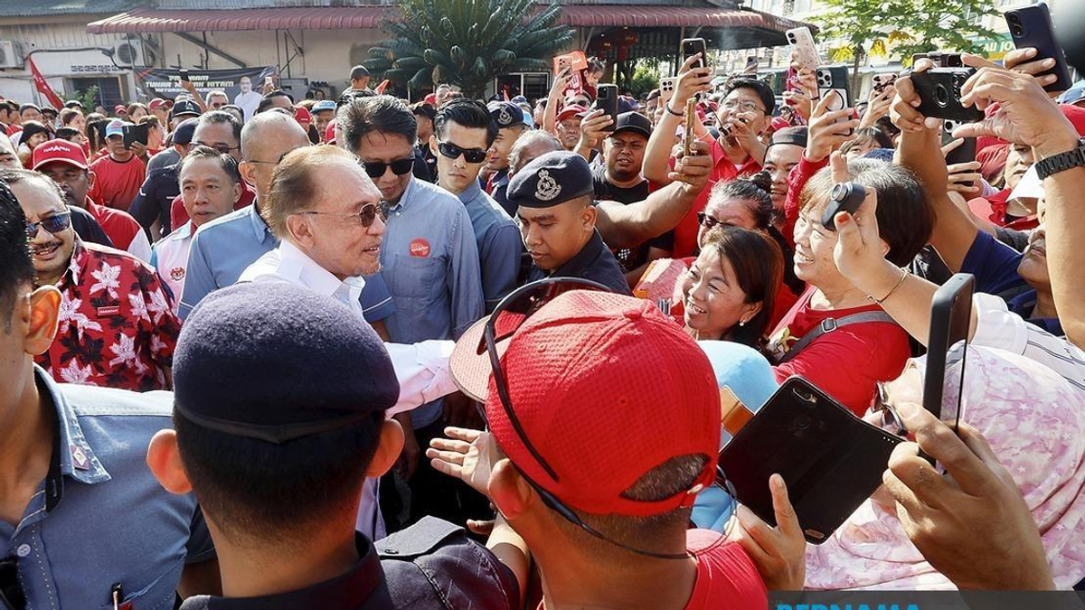 Federal Government Committed to Equitable Development Across All States, Anwar Asserts
