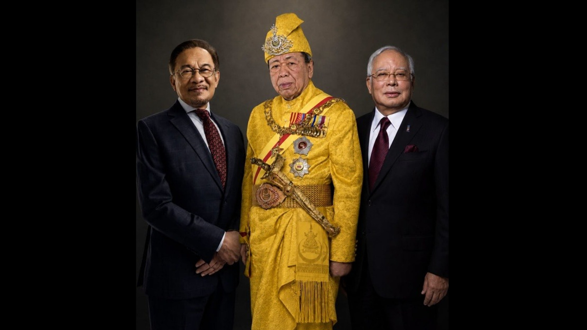 Selangor Sultan Praises PM Anwar for Delivering LRT3 Project