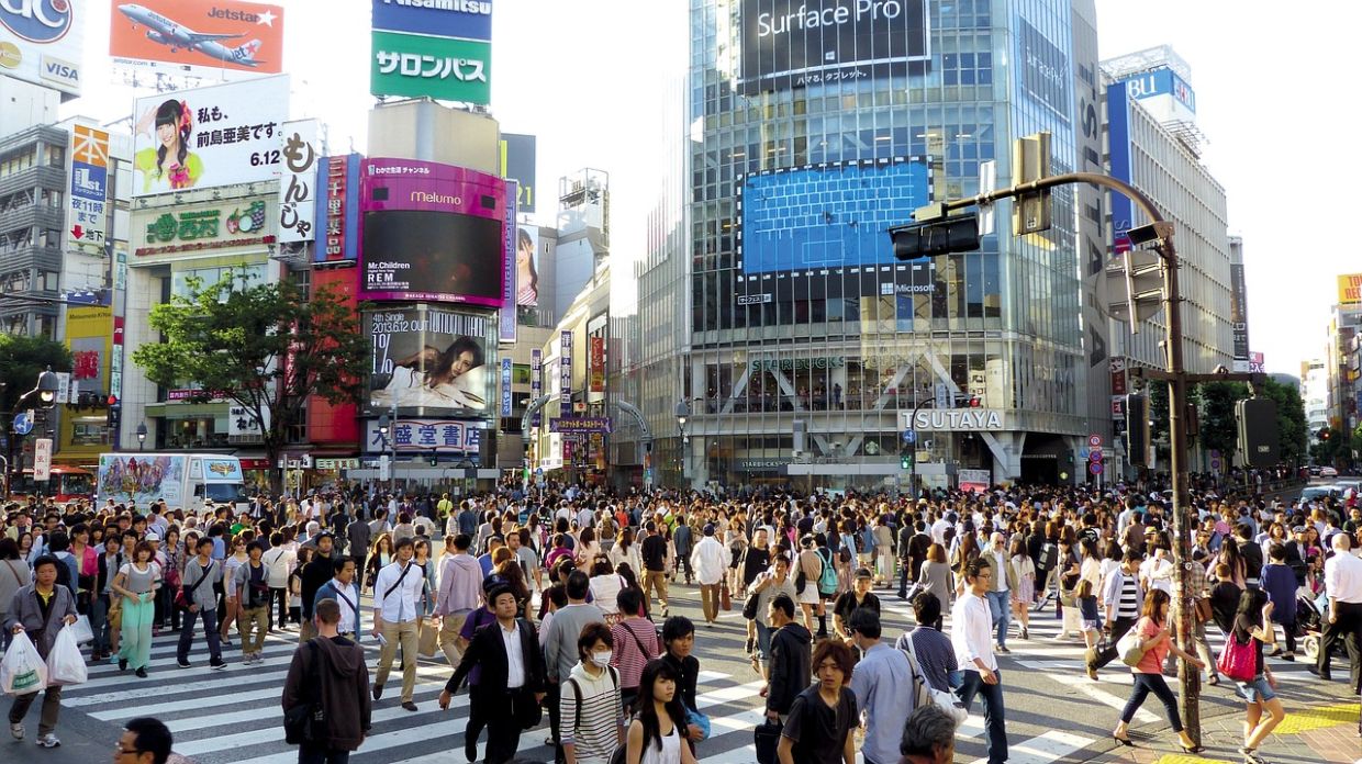 Zentoshin's Collapse Threatens Japanese Banks and Small Business Chain Reaction