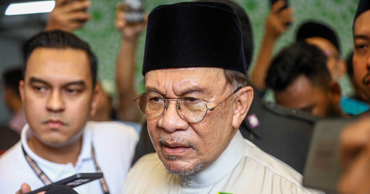 Malaysia Will Pursue Jho Low Regardless of US Pardon, Says Anwar